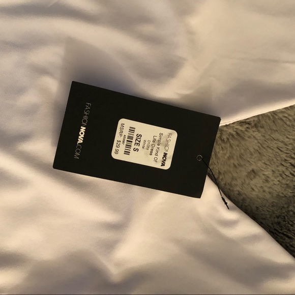 White Simple BodyCon Dress - Picture 3 of 3